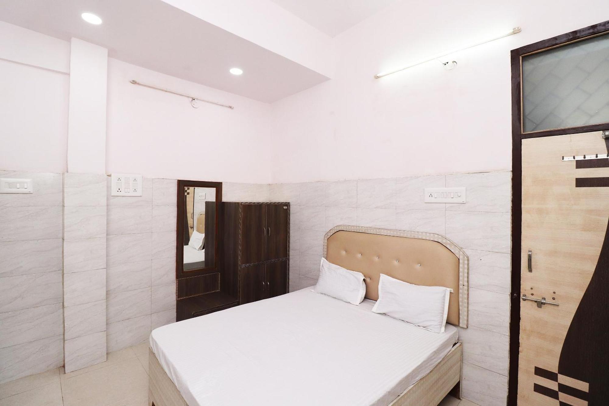 ג'אבלפור Hotel Kshama מראה חיצוני תמונה