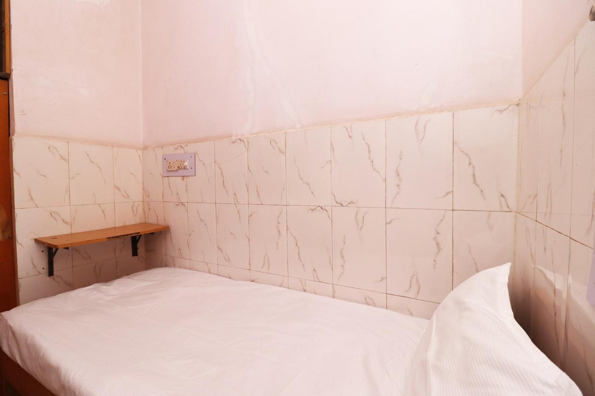 ג'אבלפור Hotel Kshama מראה חיצוני תמונה