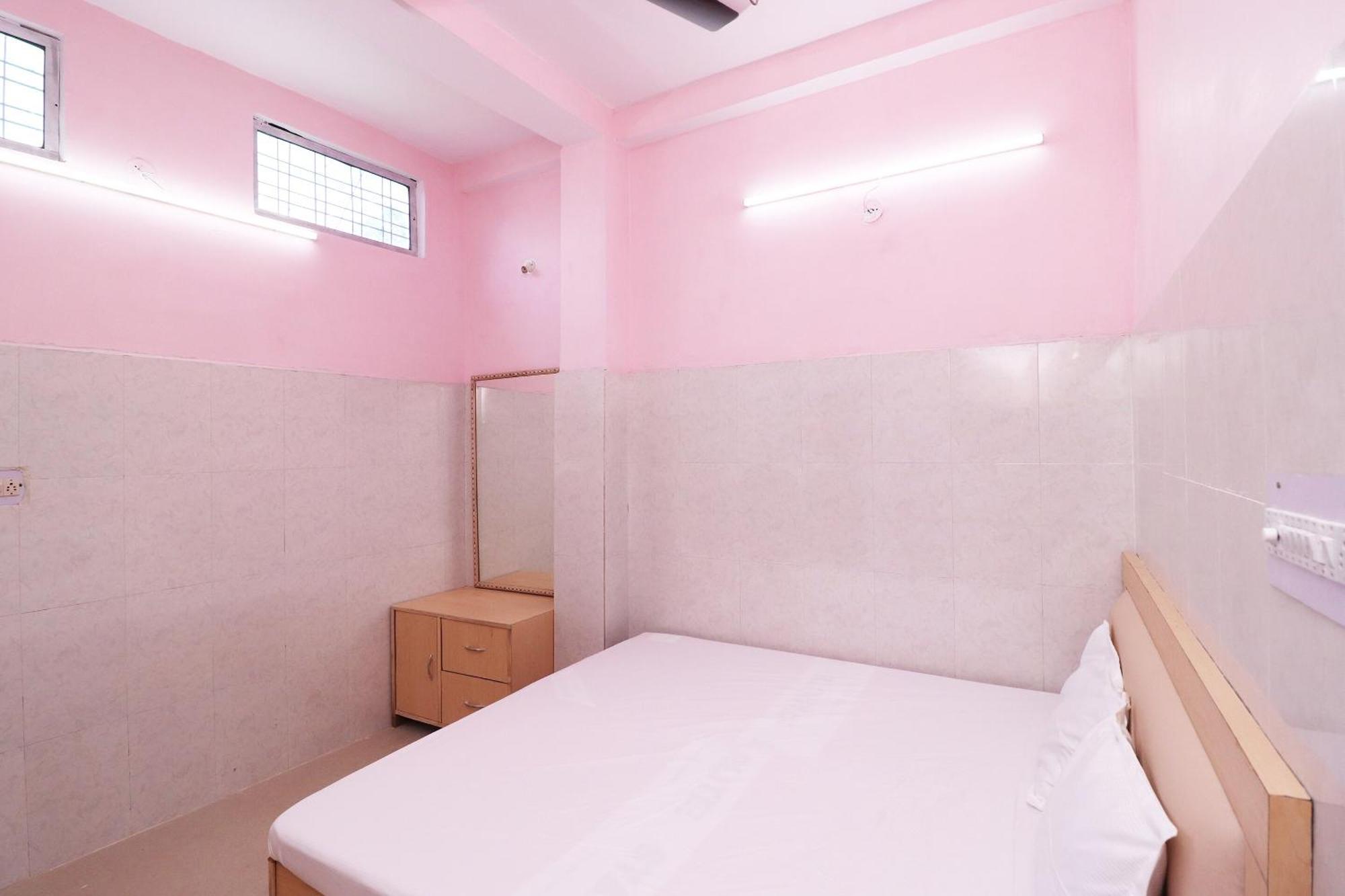 ג'אבלפור Hotel Kshama מראה חיצוני תמונה