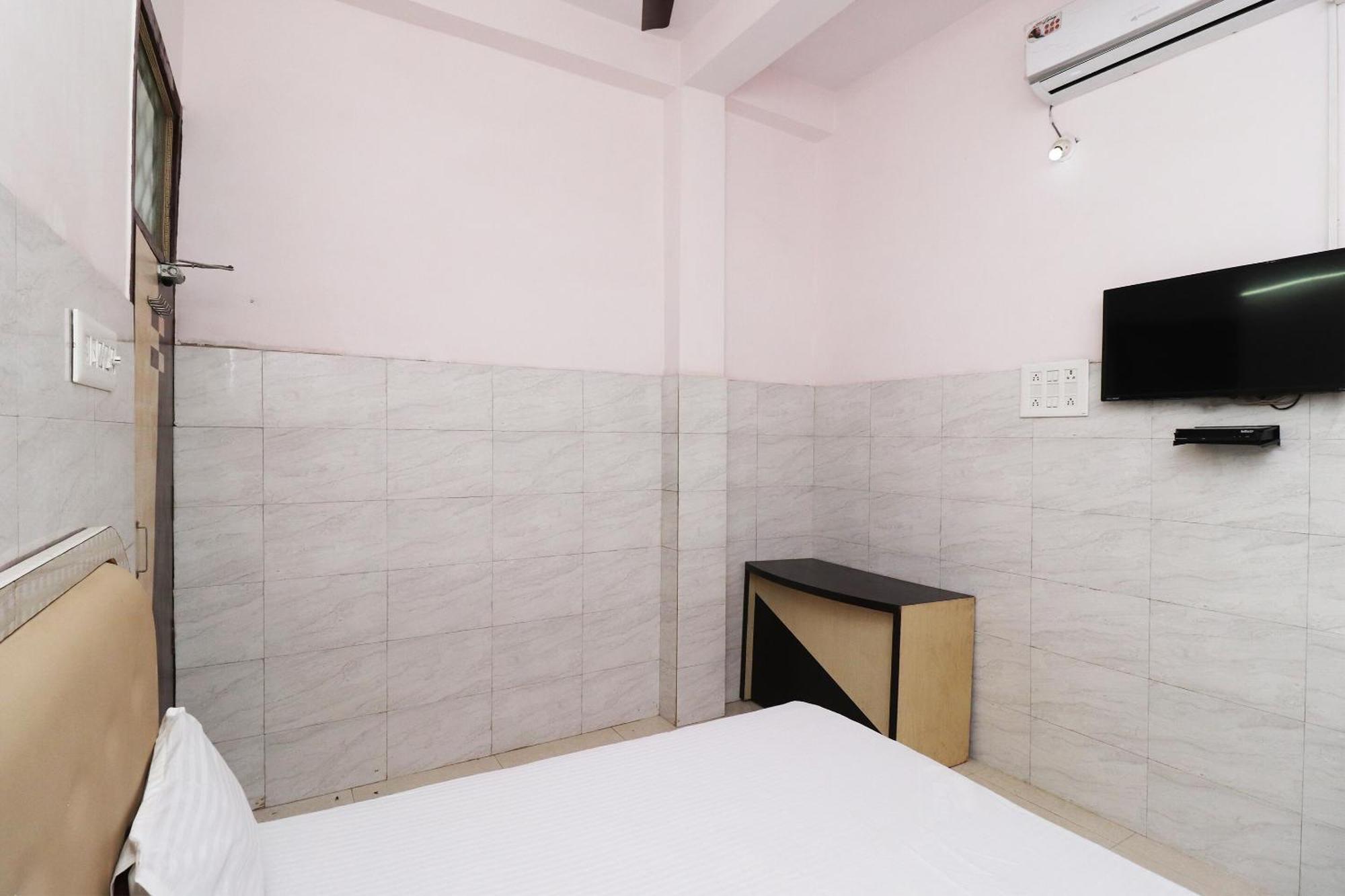 ג'אבלפור Hotel Kshama מראה חיצוני תמונה