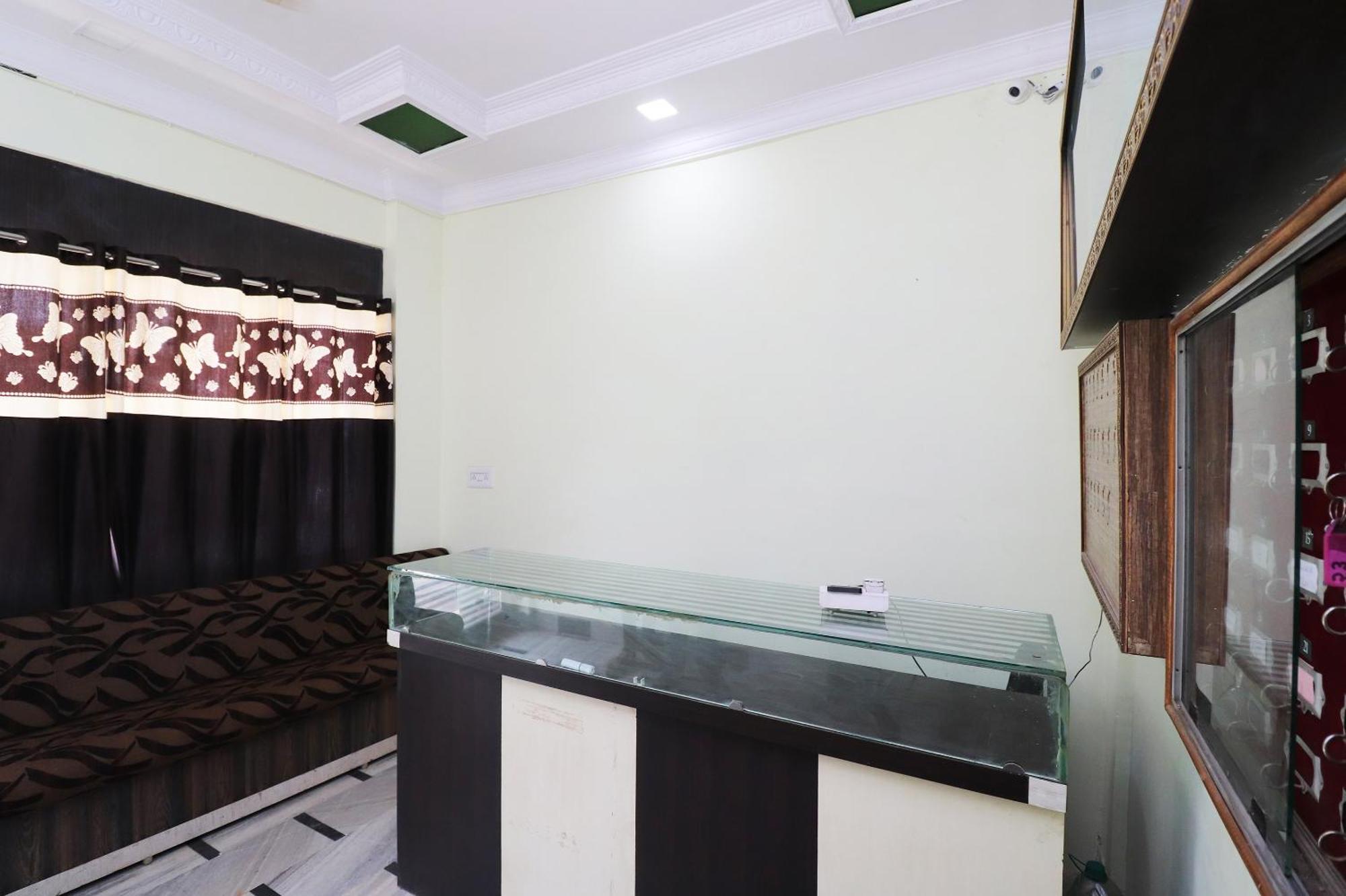 ג'אבלפור Hotel Kshama מראה חיצוני תמונה